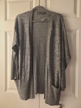 New York & Company Knit Cardigan Sweater Size Large EUC